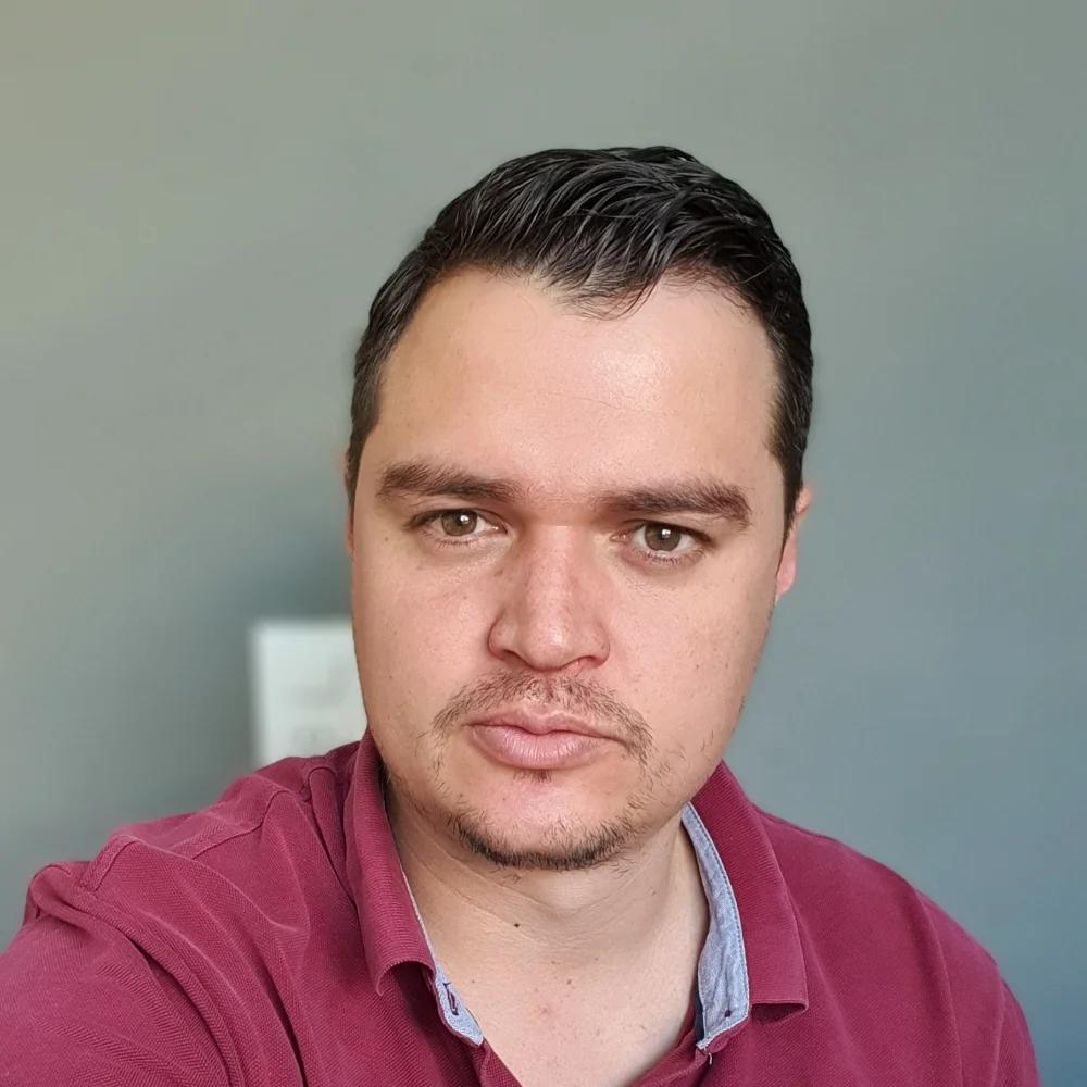 professional photo profile